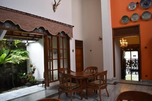 Hostal D Ajenk Boutique Guest House