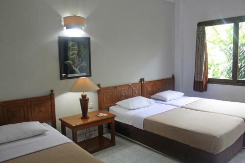 Hotel Winotosastro Garden
