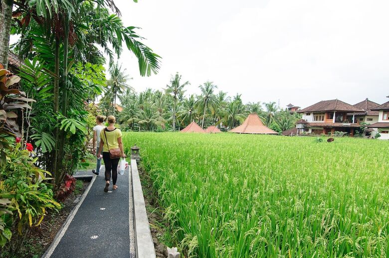 Hostal Puji Bungalow