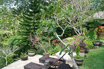 Hostal Hotel Bunga Permai