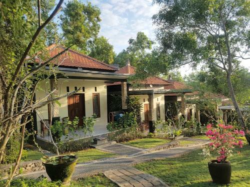 Hostal Tregge Surf Camp Uluwatu