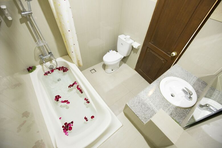 Hostal Puri Sindhu Mertha Guest House