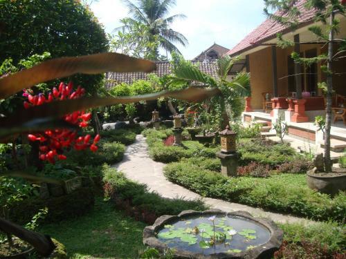 Hostal Gusti Home Stay Ubud