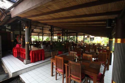 Puri Dalem Hotel