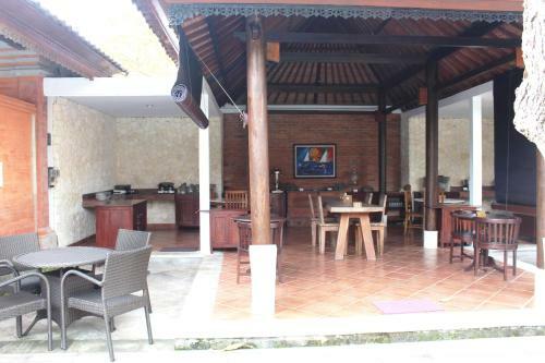Indi Hotel