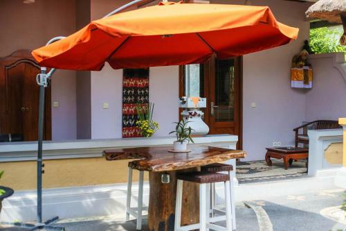 Bed & Breakfast Seminyak Oasis