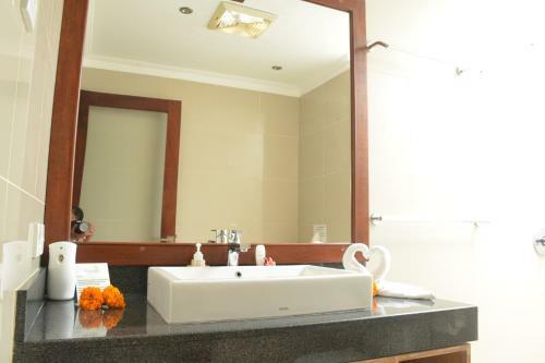 Taman Kesari Villas