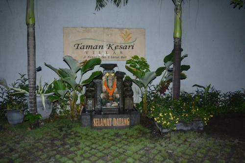 Taman Kesari Villas