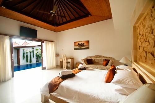 Taman Kesari Villas