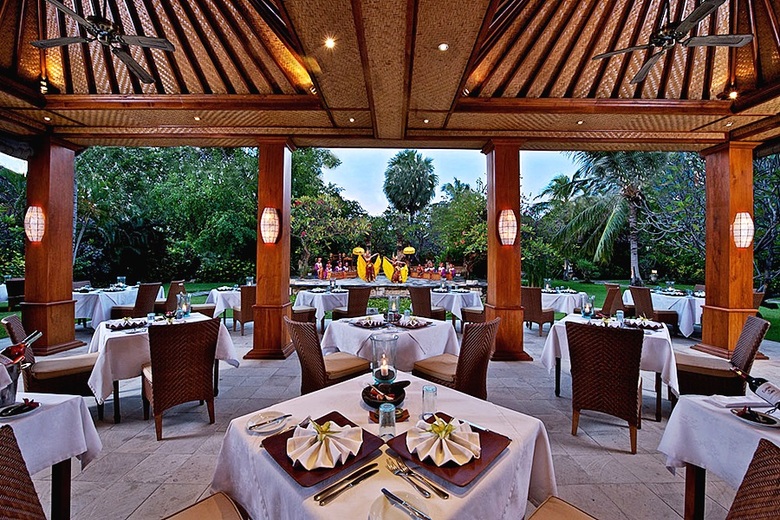 Hotel Matahari Beach Resort & Spa