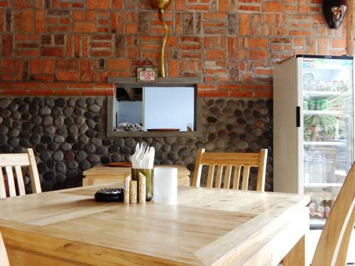 Hostal Mai Mondok Guest House