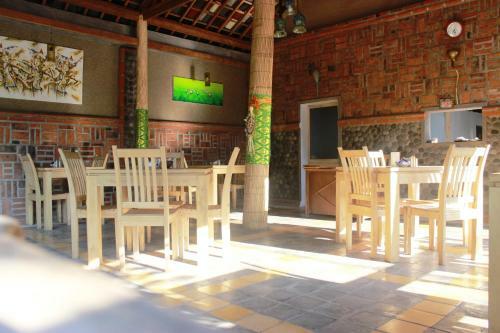 Hostal Mai Mondok Guest House