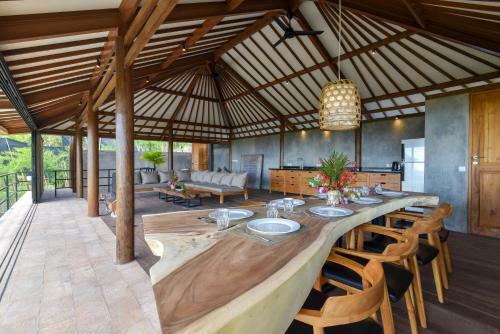 Villa Sumberkima Hill Retreat