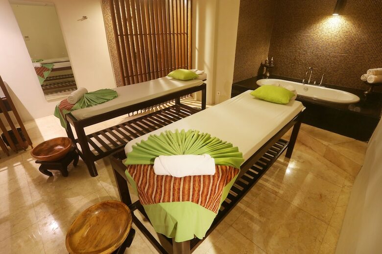 Grand Whiz Hotel Nusa Dua Bali