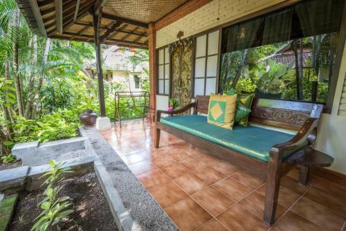 Hotel Pondok Sari Beach & Spa Resort