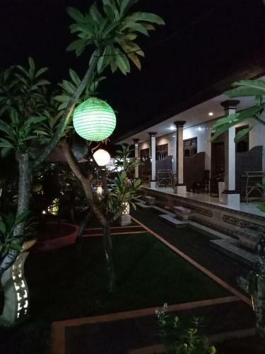 Bed & Breakfast Frangipani Homestay