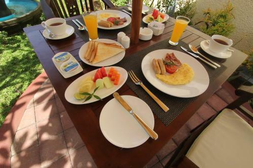 Bed & Breakfast Frangipani Homestay