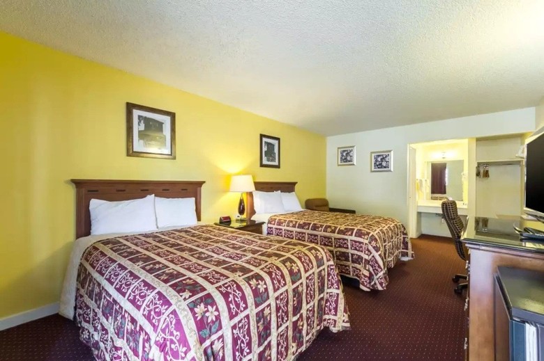 Hotel Rodeway Inn At Six Flags