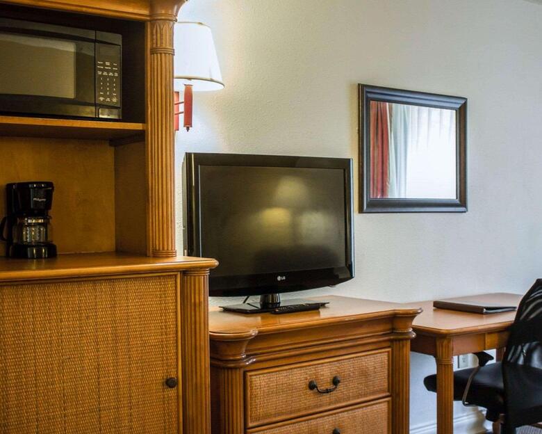 Hotel Comfort Inn