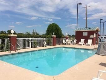 Hotel Comfort Inn Airport