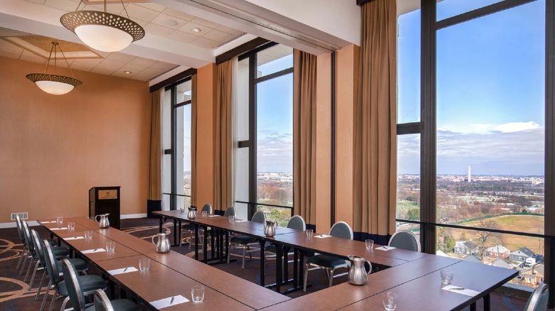 Sheraton Pentagon City Hotel