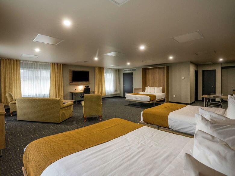 Hotel Quality Suites Drummondville