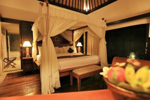 Villa The Sanyas Suite Bali