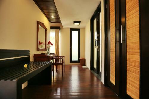 Villa The Sanyas Suite Bali