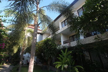 Taman Agung Hotel