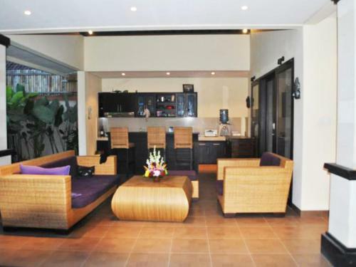Tanjung Lima Villa