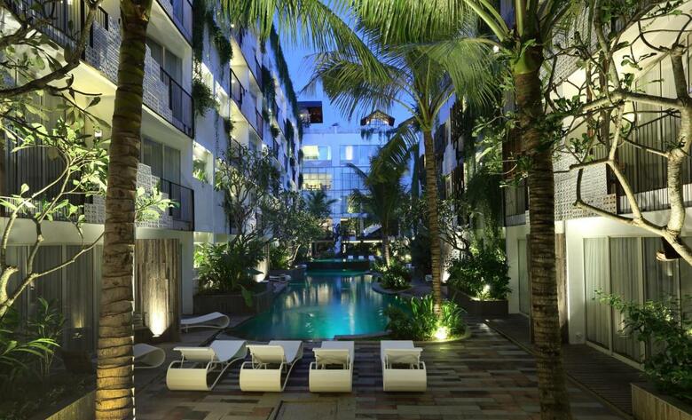 Hotel The Akmani Legian