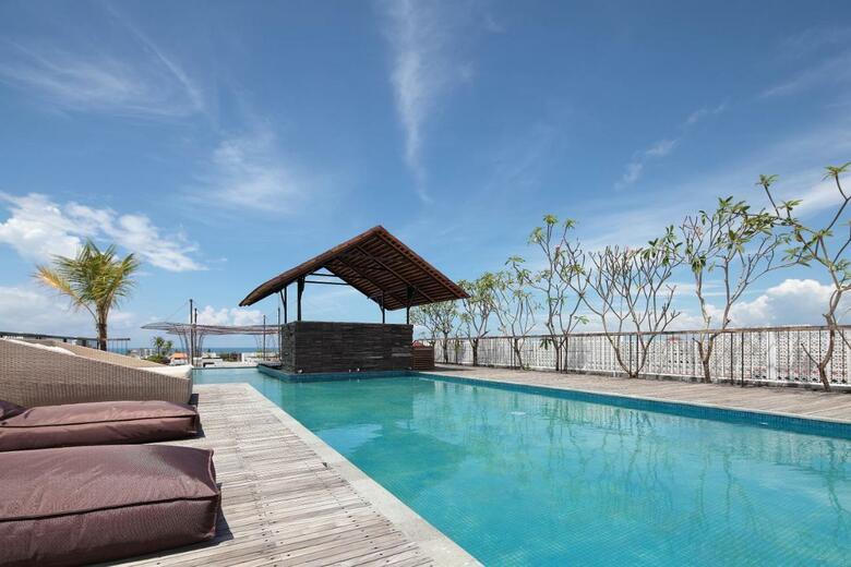 Hotel The Akmani Legian
