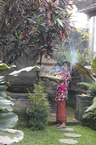 Hostal Sunarta House Homestay