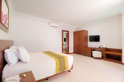 Hotel Adi Dharma Cottages