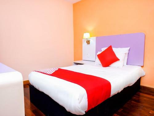 Grand City Hotel II
