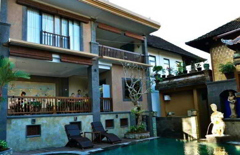 Hostal Kunang Kunang Guest House