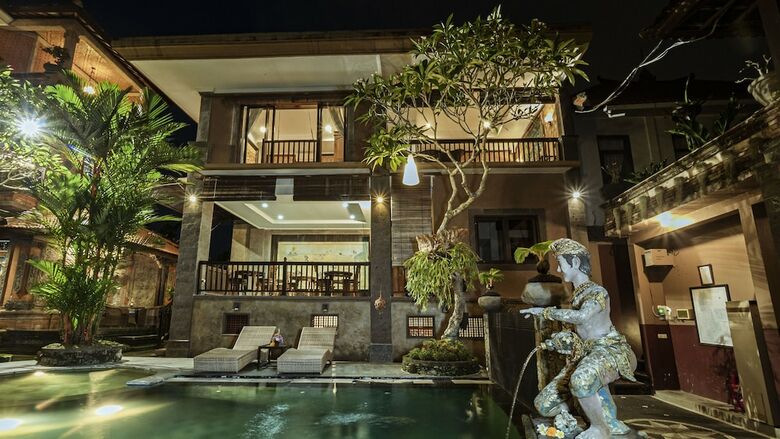 Hostal Kunang Kunang Guest House