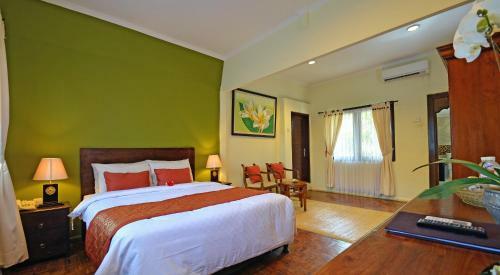 Puri Dewa Bharata Hotel & Villas
