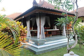 Kusnadi Hotel