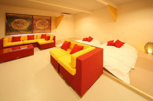 The Hotel Shirahama Onsen