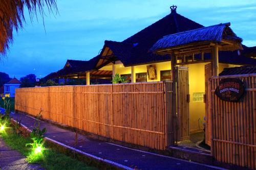 Hostal Nugraha Guest House 2