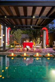 Javana Royal Villas