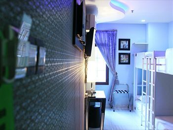 Arenaa Mountbatten Boutique Hotel