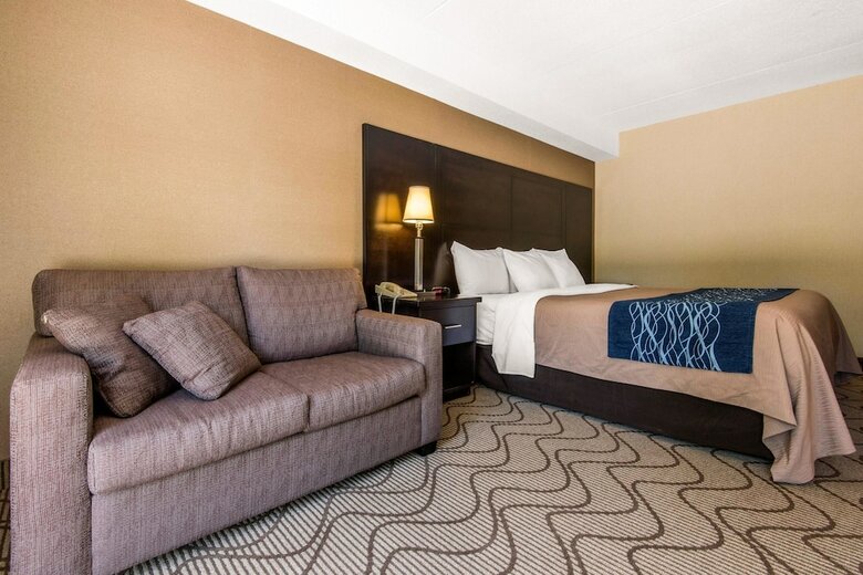 Hotel Comfort Inn Airport