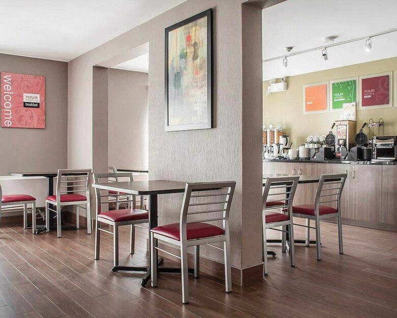 Hotel Comfort Inn Orillia