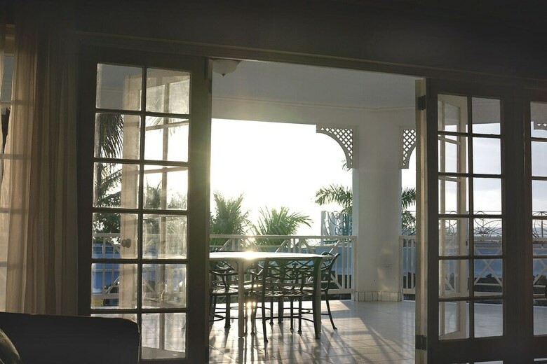 Hotel Beachcomber Club