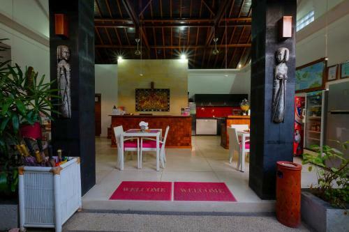 Lombok Senggigi Hotel