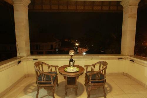 Hostal Pondok Loris Guest House