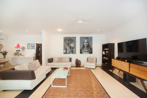 Villa Penelopy