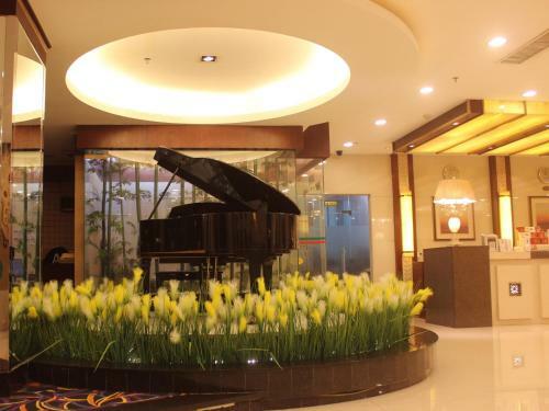Junyue Hotel